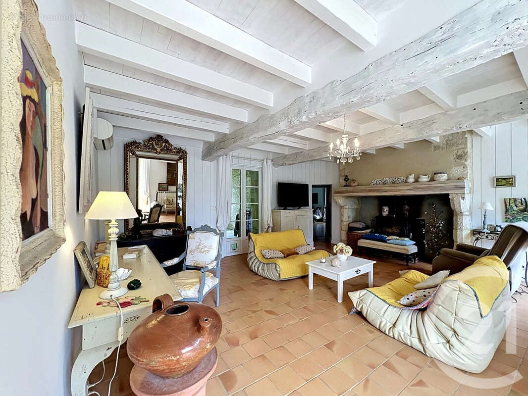 Maison à ORDAN-LARROQUE