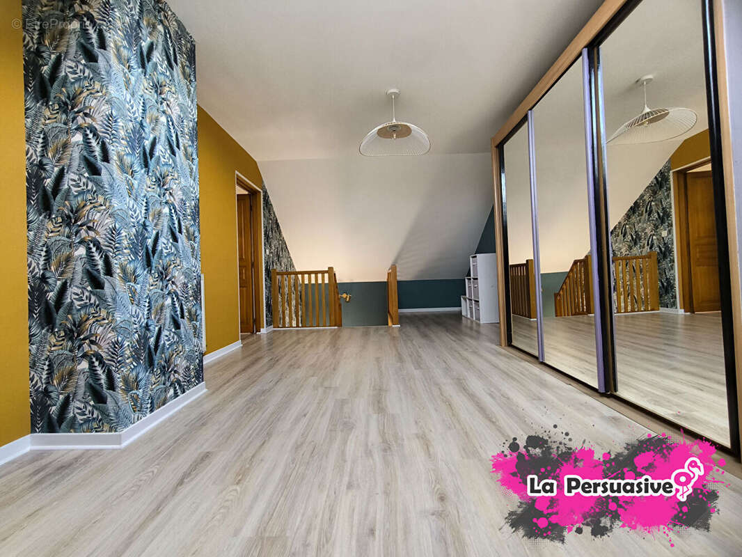 Maison à FOUGEROLLES