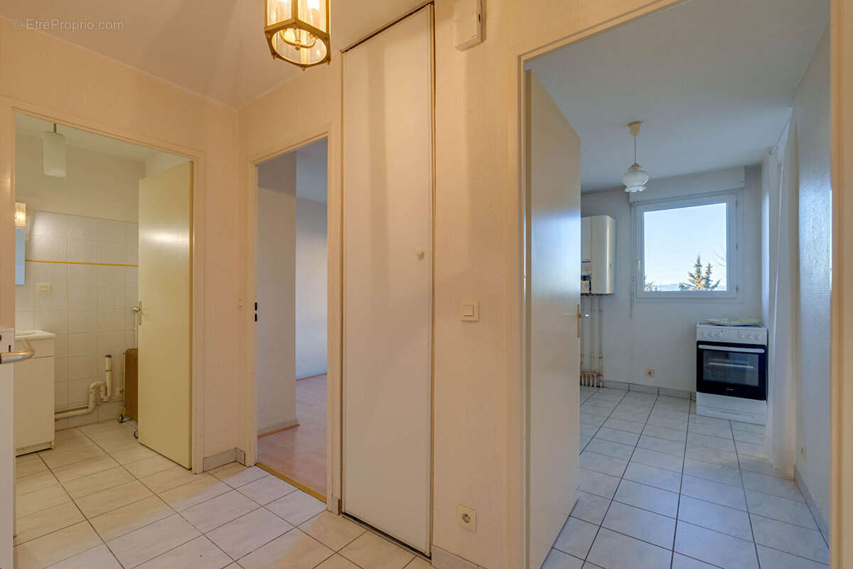 Appartement à EVIAN-LES-BAINS
