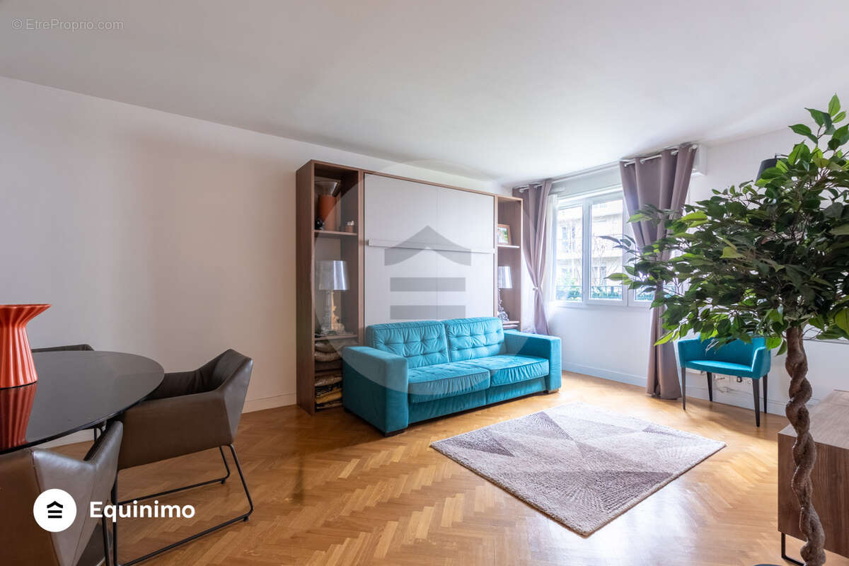 Appartement à MONTROUGE