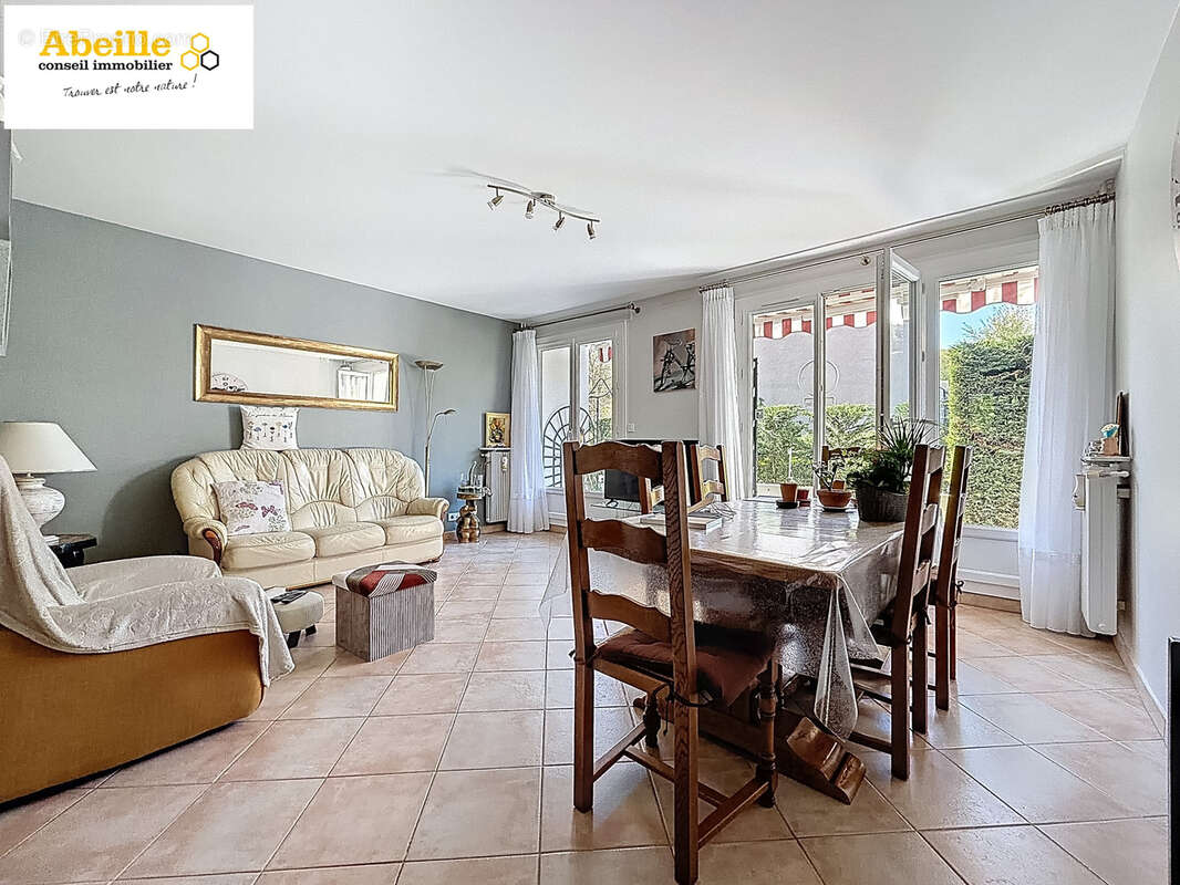Appartement à DOURDAN