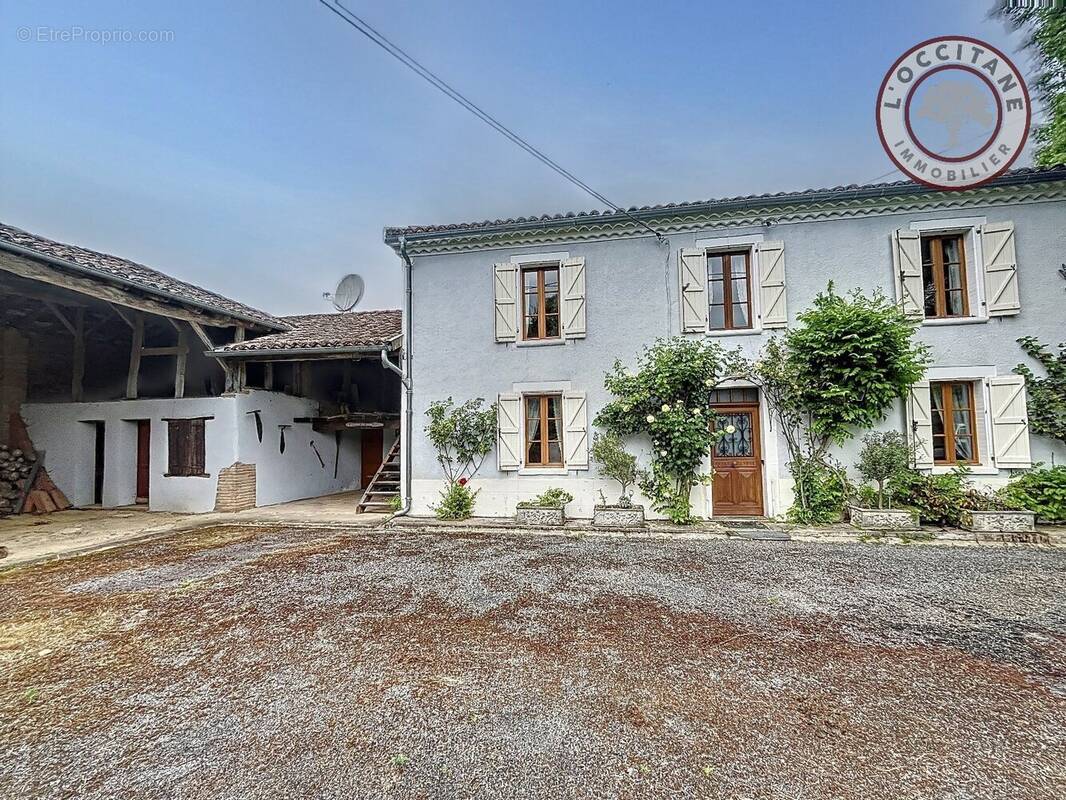 Maison à L&#039;ISLE-EN-DODON