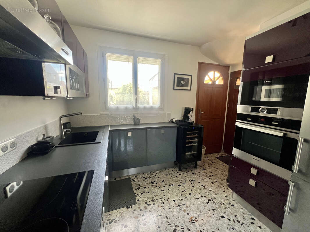 Maison à ATHIS-MONS