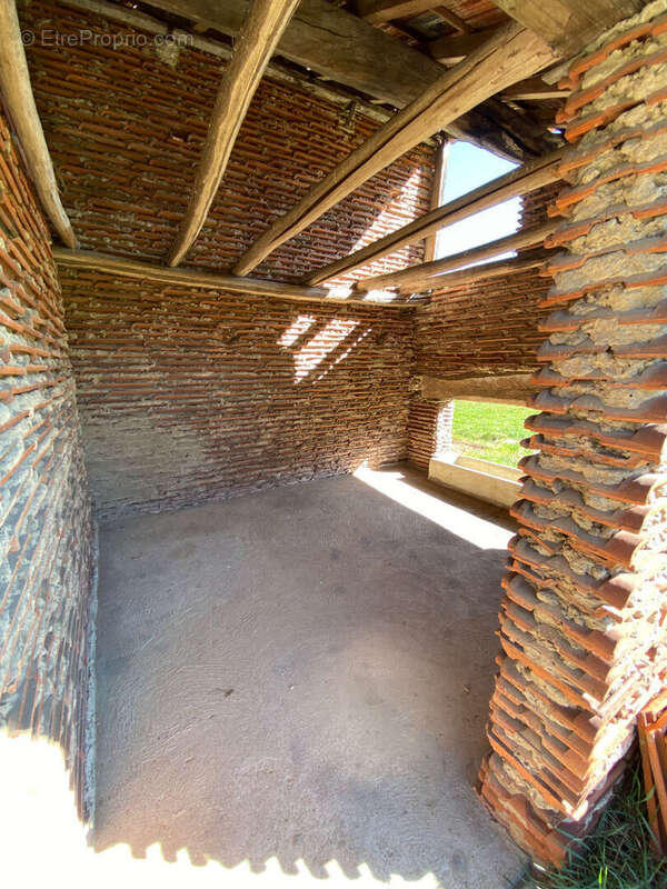Maison à L'ABERGEMENT-DE-CUISERY