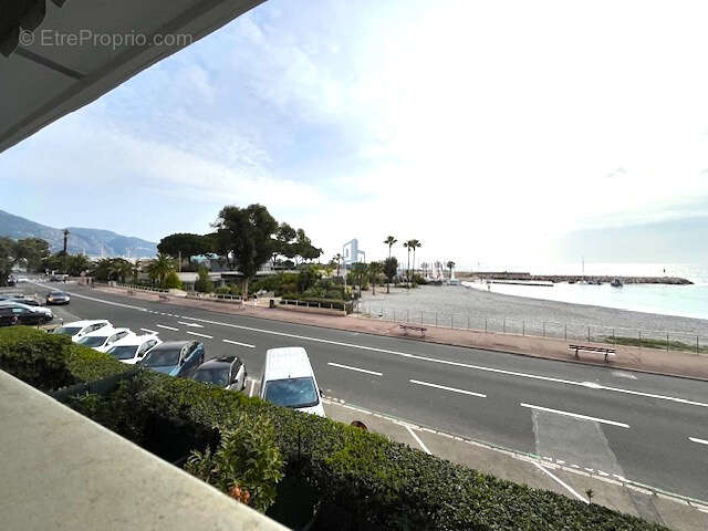 Appartement à ROQUEBRUNE-CAP-MARTIN