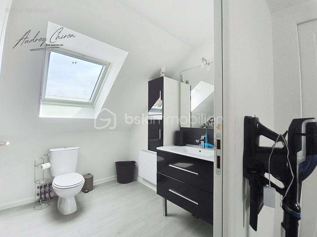 Maison à LA POUEZE