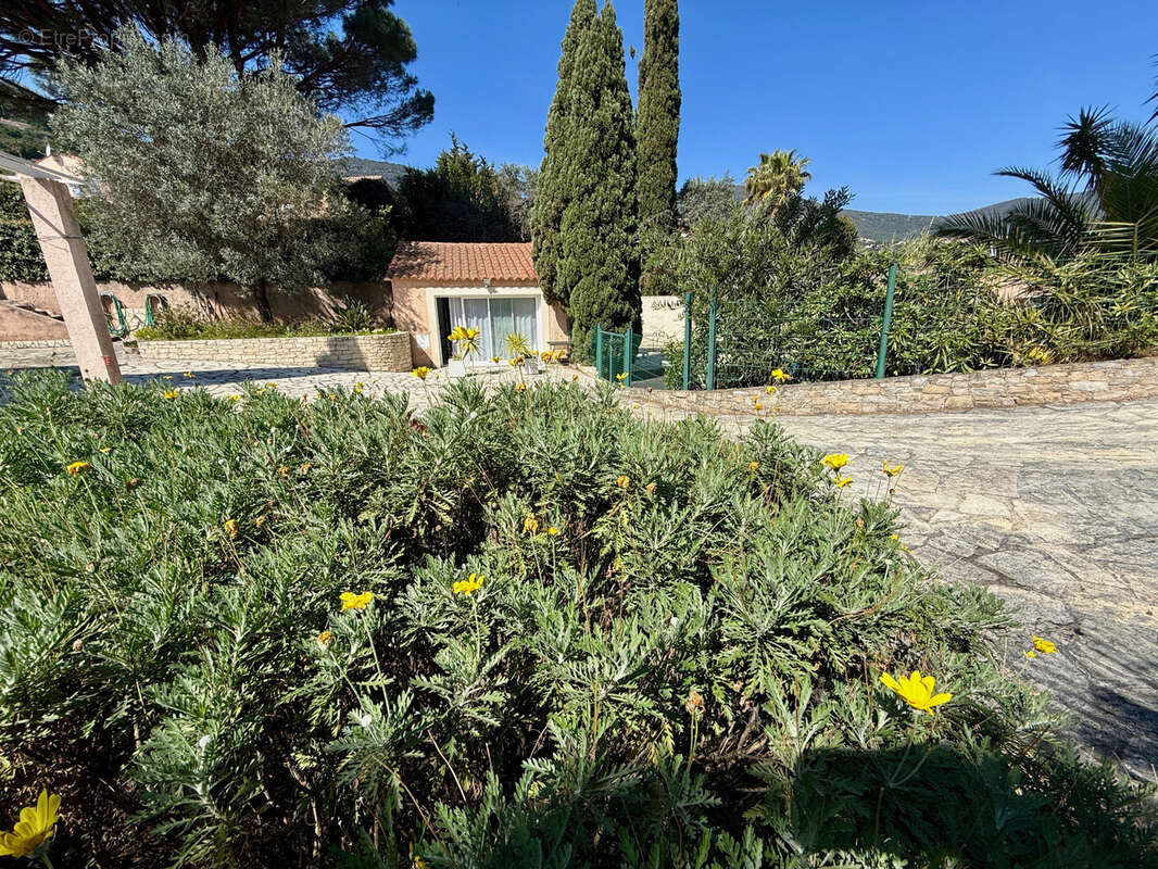 Maison à CAVALAIRE-SUR-MER