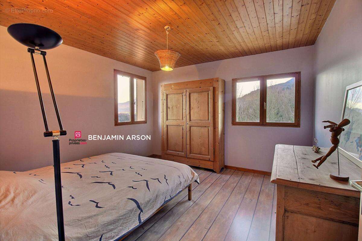 Maison à LA MOTTE-SERVOLEX