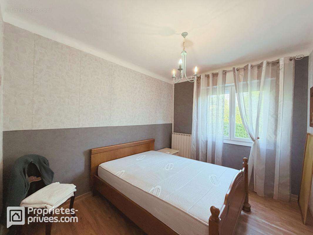 Maison à BAGNOLS-SUR-CEZE