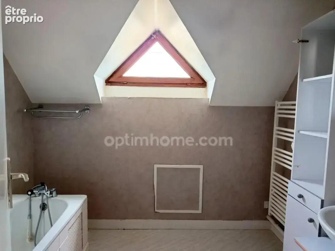 Maison plain-pied, 5 pièces, sous-sol, centre VILLERS BOCAGE (14310) - photo 12