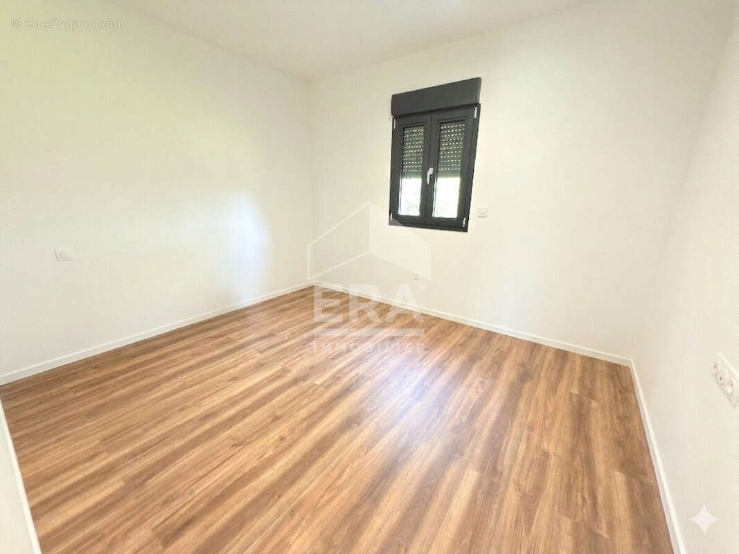 Maison à BONCHAMP-LES-LAVAL