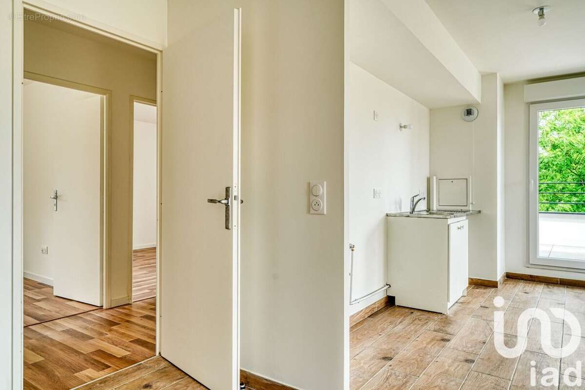 Photo 8 - Appartement à VERNEUIL-SUR-SEINE
