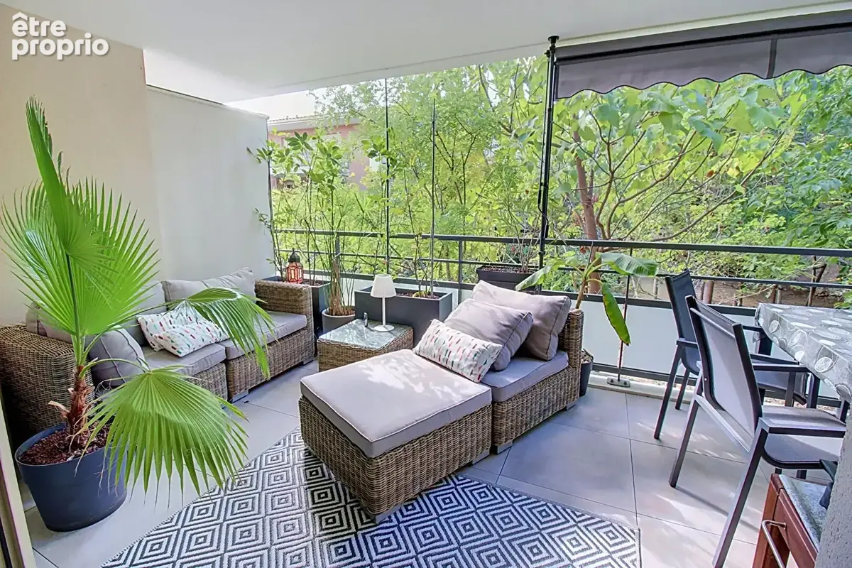 En exclusivité !! Appartement à LORGUES de type T3 de 67 m2 / 2 terrasses / piscine dans résidence sécurisée! - photo 16