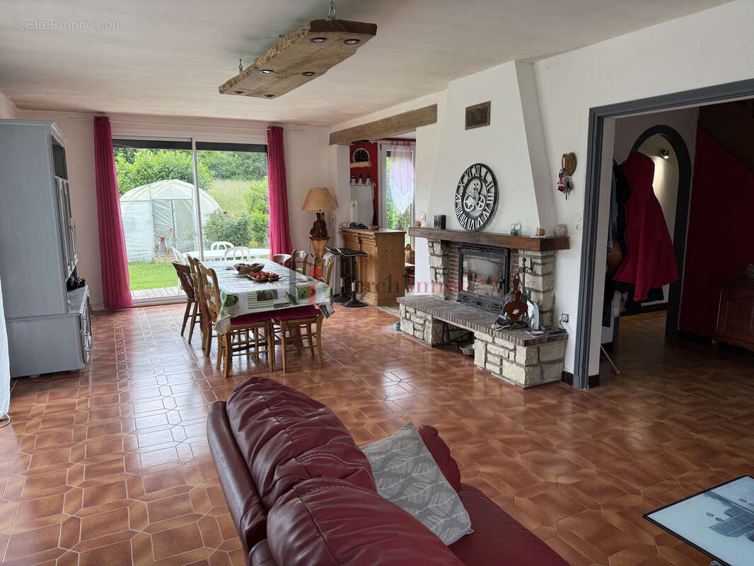 Maison à NOCE