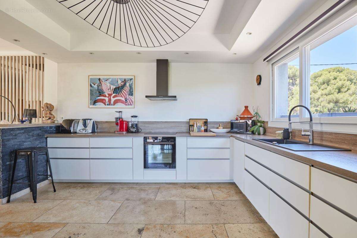 Maison à SAUSSET-LES-PINS