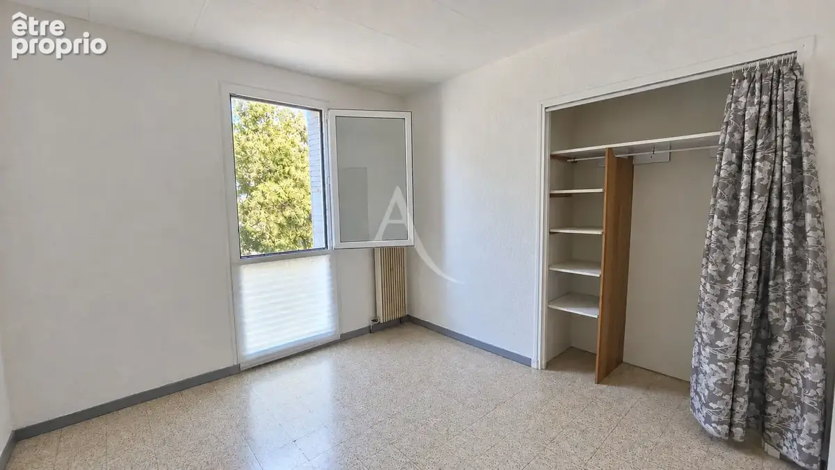Appartement Nimes 3 pièce(s) 63.01 m2 - photo 4
