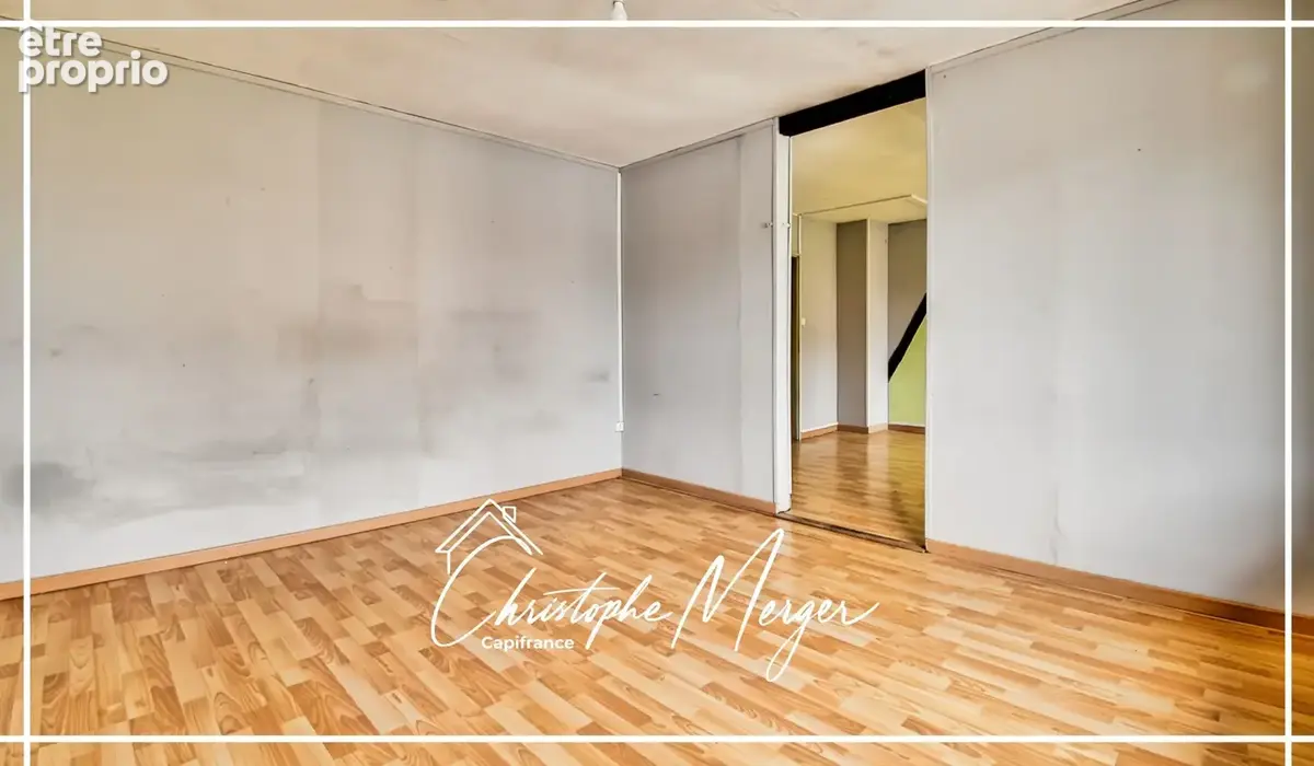 Maison à vendre 6 chambres 175m² à Sarrebourg (77) centre ville, spacieuse, avec jardin et garages - photo 10