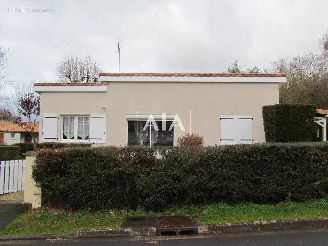 Maison à PAYROUX