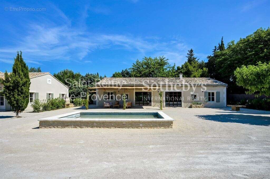 Maison à SAINT-REMY-DE-PROVENCE