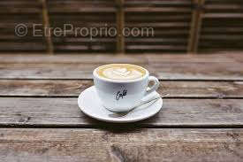 Commerce à SOLIGNAC