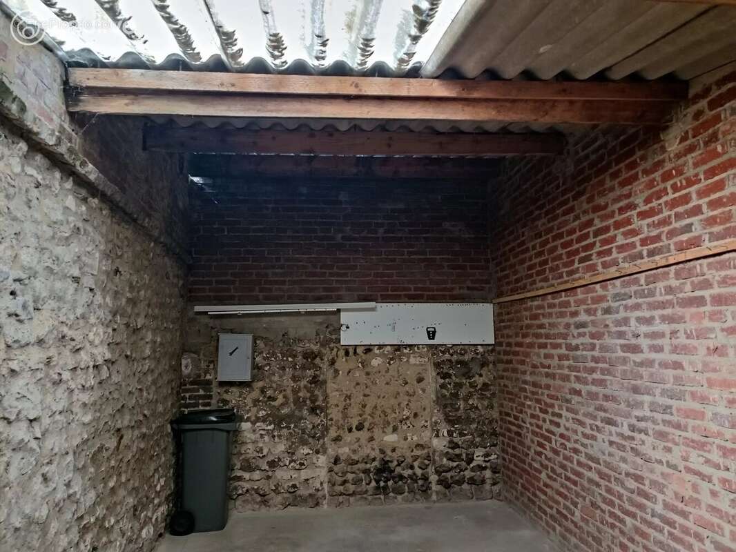 Parking à SOTTEVILLE-LES-ROUEN