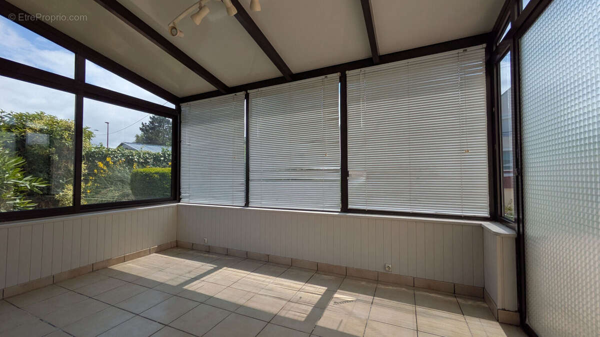 Maison à TOURLAVILLE