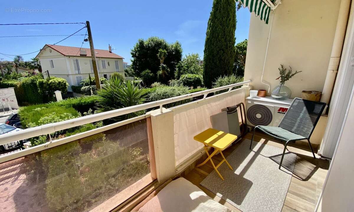 Appartement à CANNES