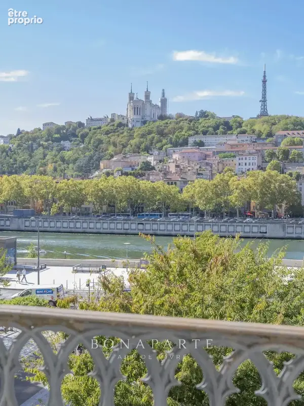 Lyon 1er, appartement bourgeois de caractere, 3 chambres, vue fourviere - photo 6