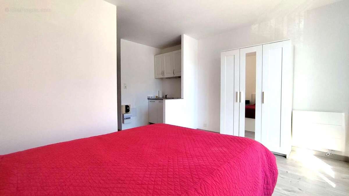 Studio et balcon - photo 4