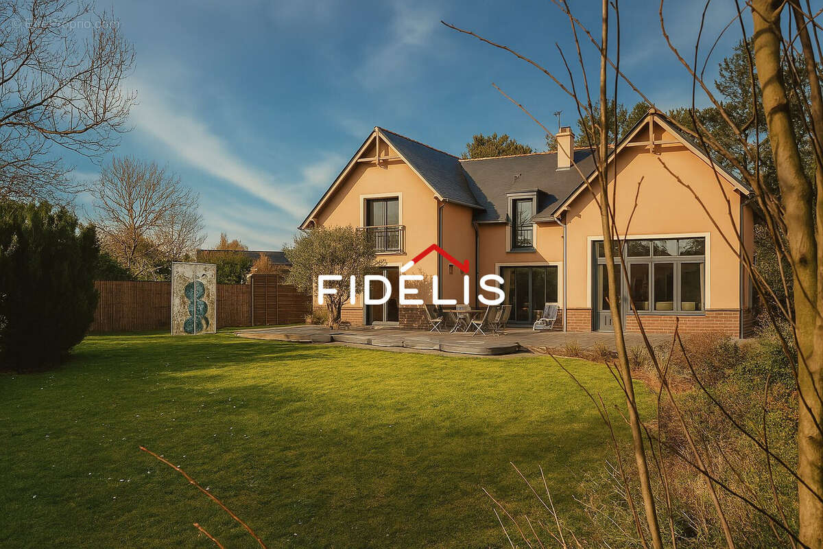 Maison à SAINT-BRIAC-SUR-MER