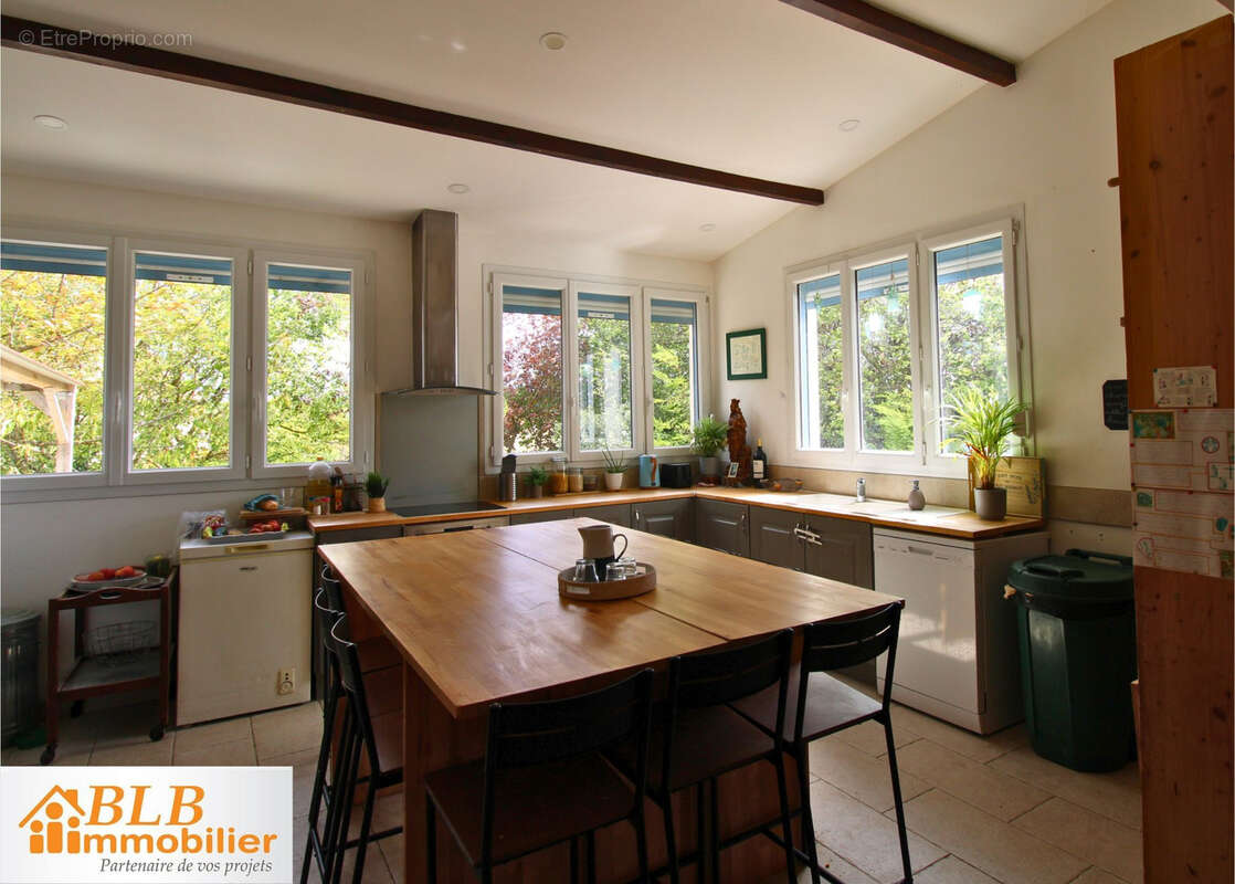 Maison à VILLIERS-SAINT-FREDERIC