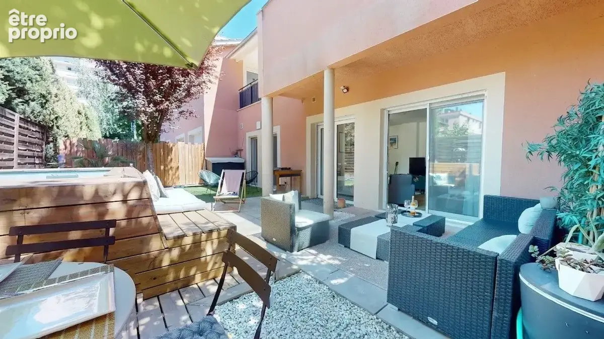 Appartement esprit maison avec jardin privatif - photo 2