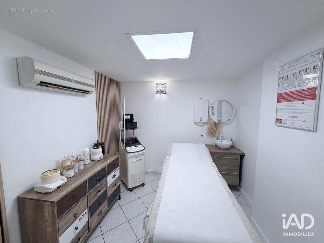 Photo 7 - Commerce à ORGEVAL