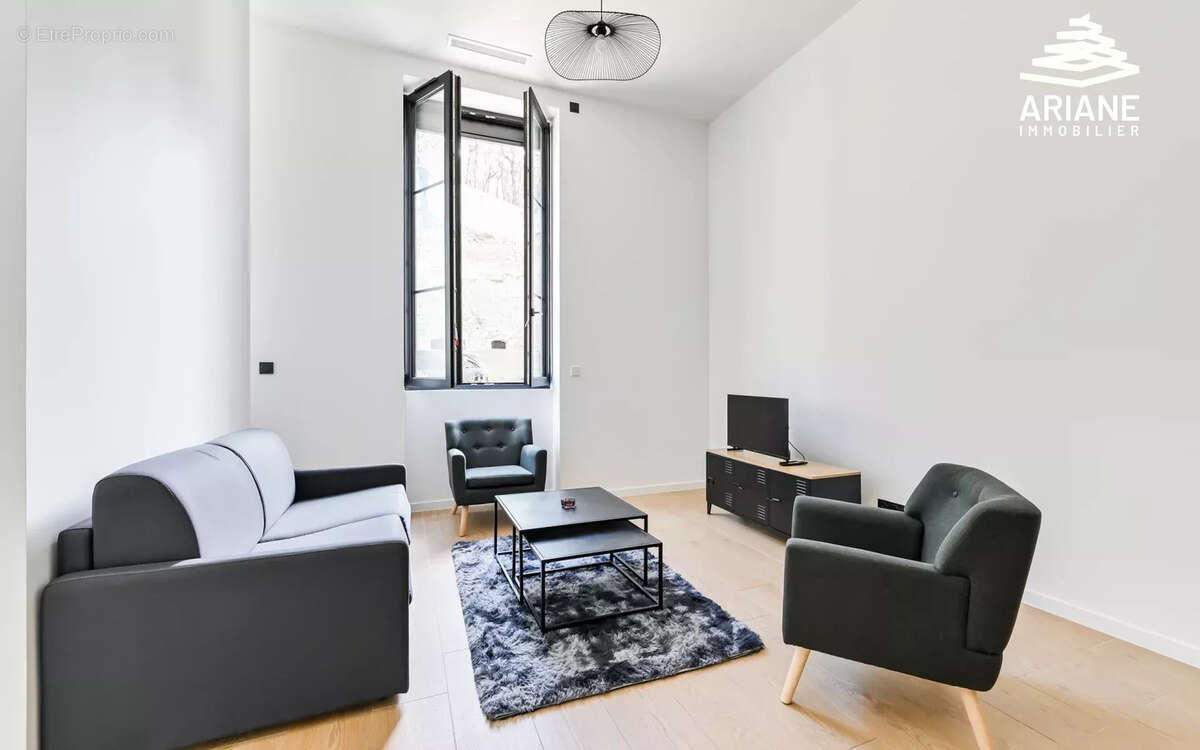 Appartement à VOURLES