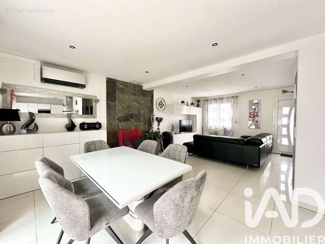 Photo 5 - Maison à VILLEMOISSON-SUR-ORGE