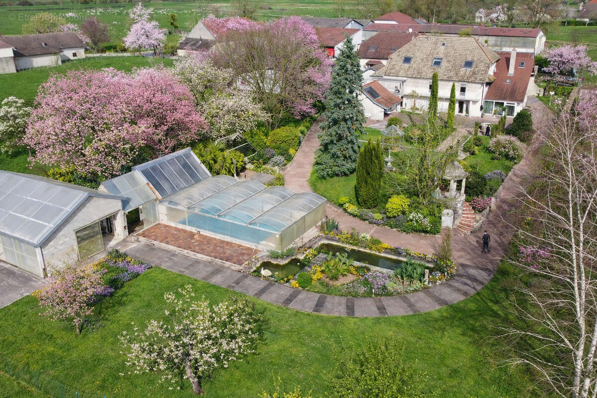 Maison à ARC-ET-SENANS