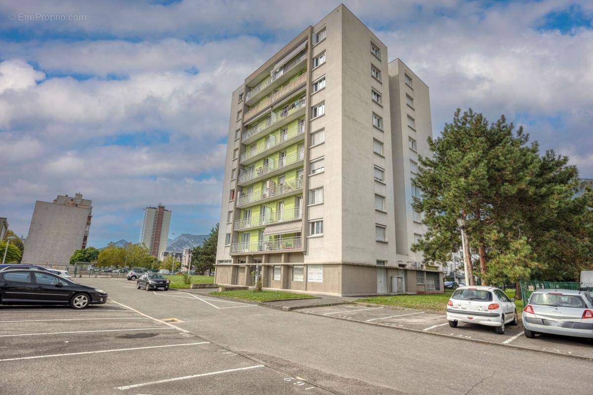 Appartement à ECHIROLLES