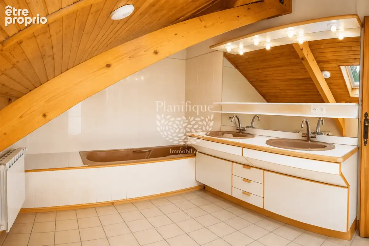 Saint-Genis-Pouilly, l’espace et la sérénité au cœur du Pays de Gex - photo 12