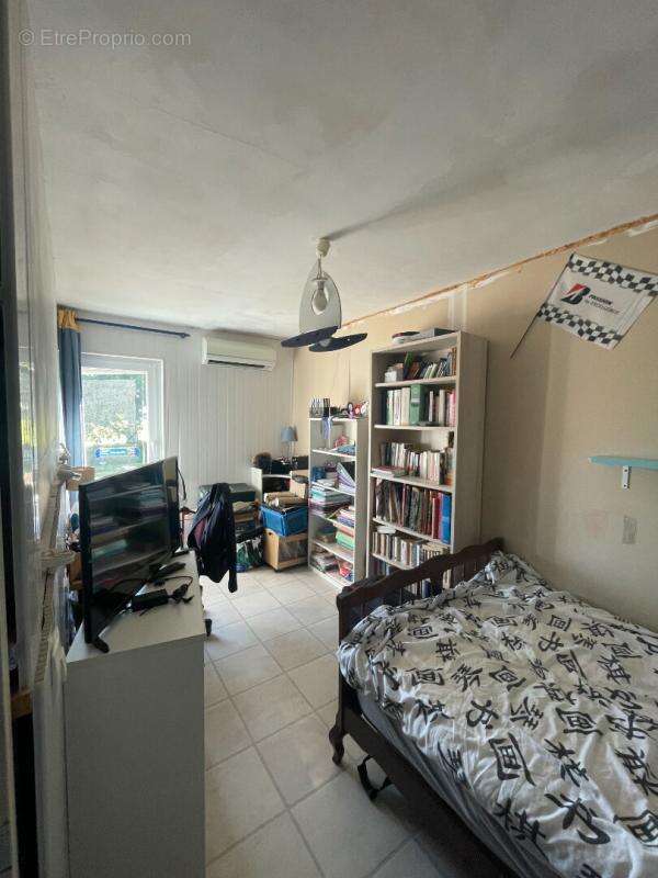 Maison à CHEZAL-BENOIT