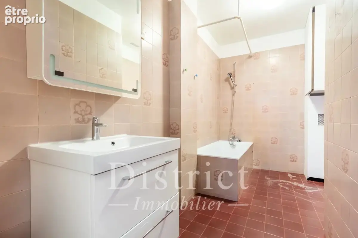 Quartier Foch - Studio de 36m²  Etage élevé. Exclusivité ! - photo 5