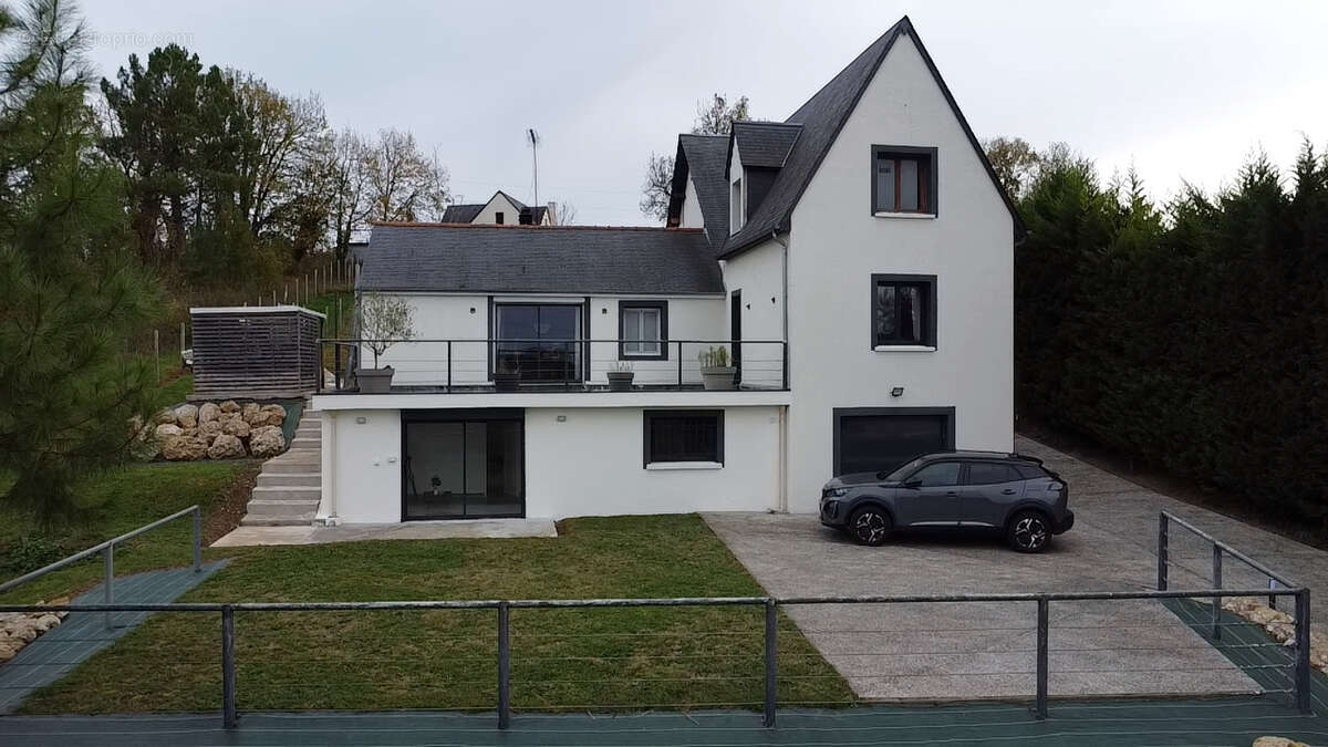 Maison à SAVONNIERES