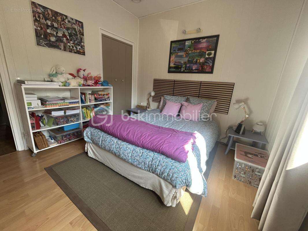 Belle maison plain pied - 4/5 chambres - veranda - piscine - terrain - photo 8