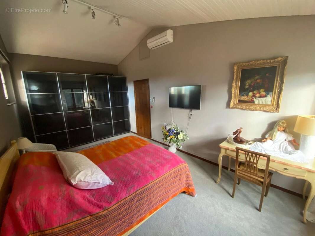 Maison à BAGNOLS-SUR-CEZE