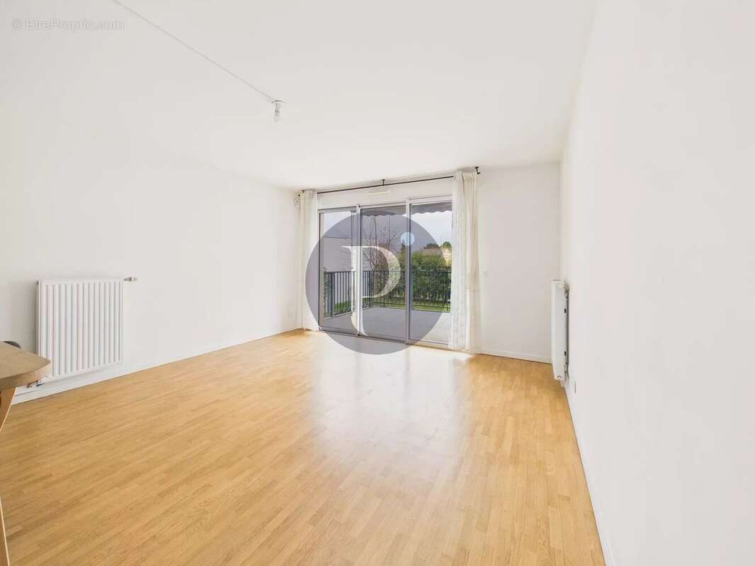 Appartement à THIAIS