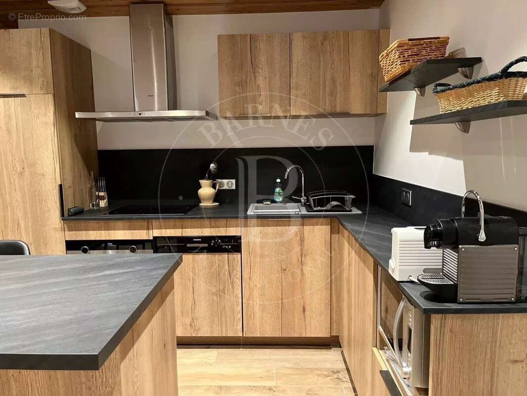 Appartement à LES ALLUES