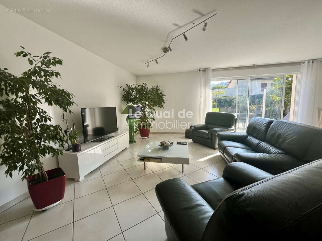 Maison à SAINT-SIMEON-DE-BRESSIEUX