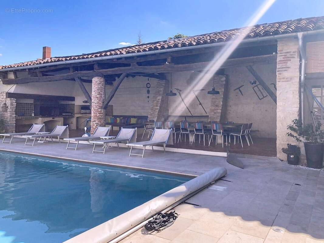 Maison à LESCURE-D&#039;ALBIGEOIS