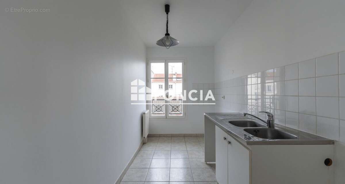 Appartement à MAISONS-ALFORT