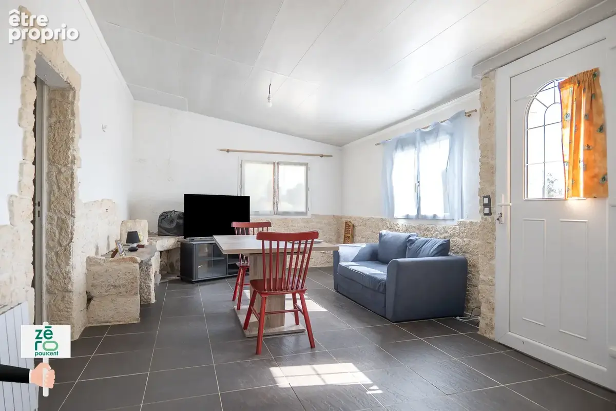 Maison au cœur de la nature à Saint-Denis-du-Payré   2 chambres et terrain de 4 730 m2 - photo 5