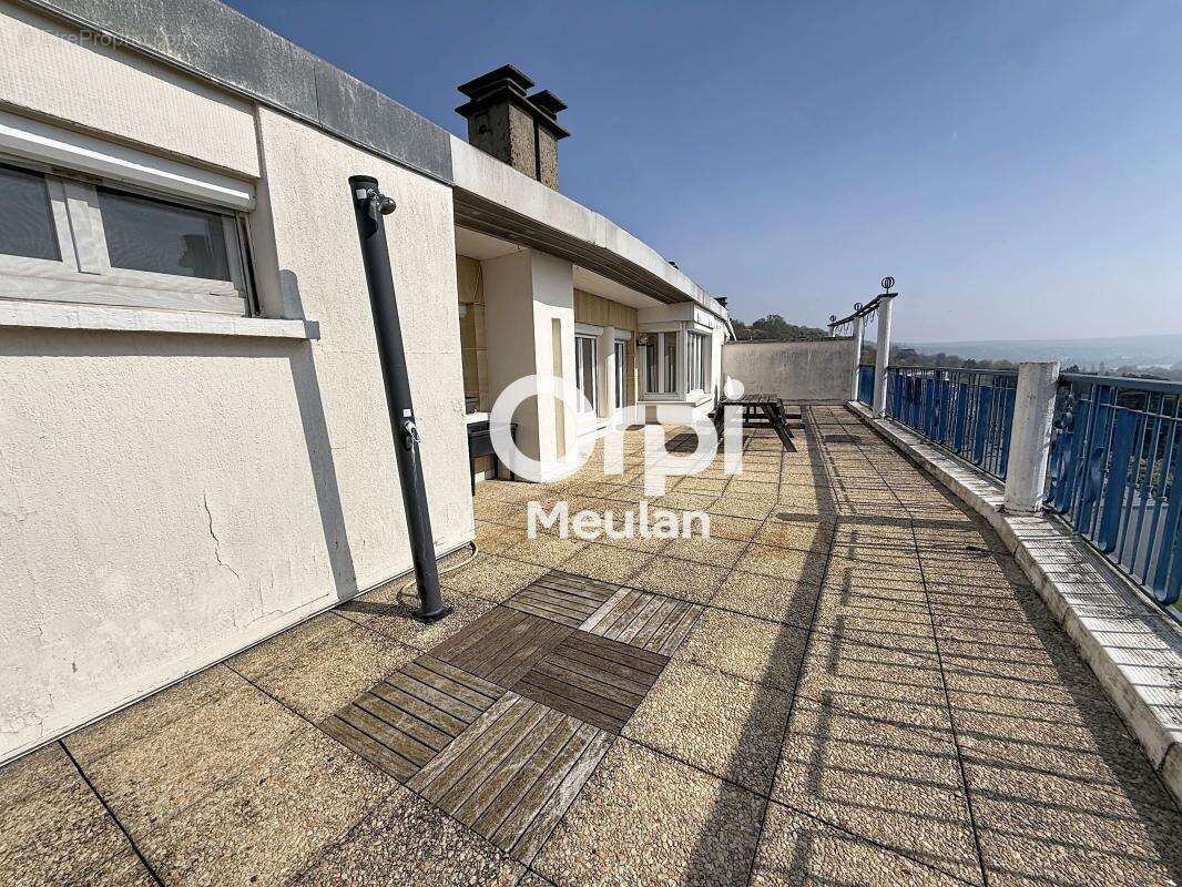 Appartement à MEULAN